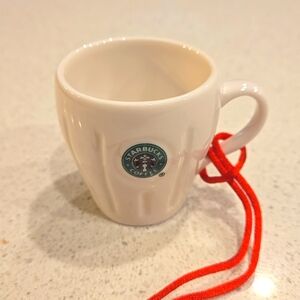 2003 Starbucks Holiday White Pleated Mug